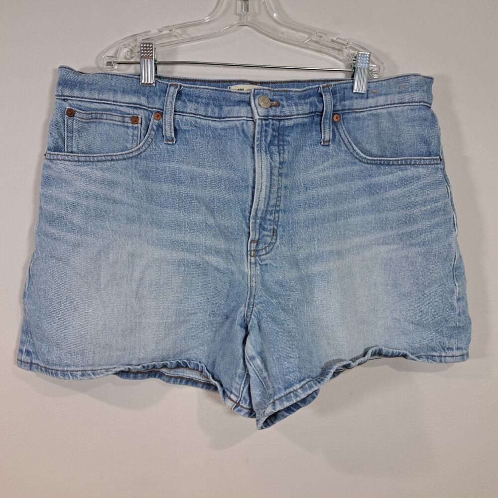 Madewell  Perfect Mid Length Women's Jean Short SIze 33